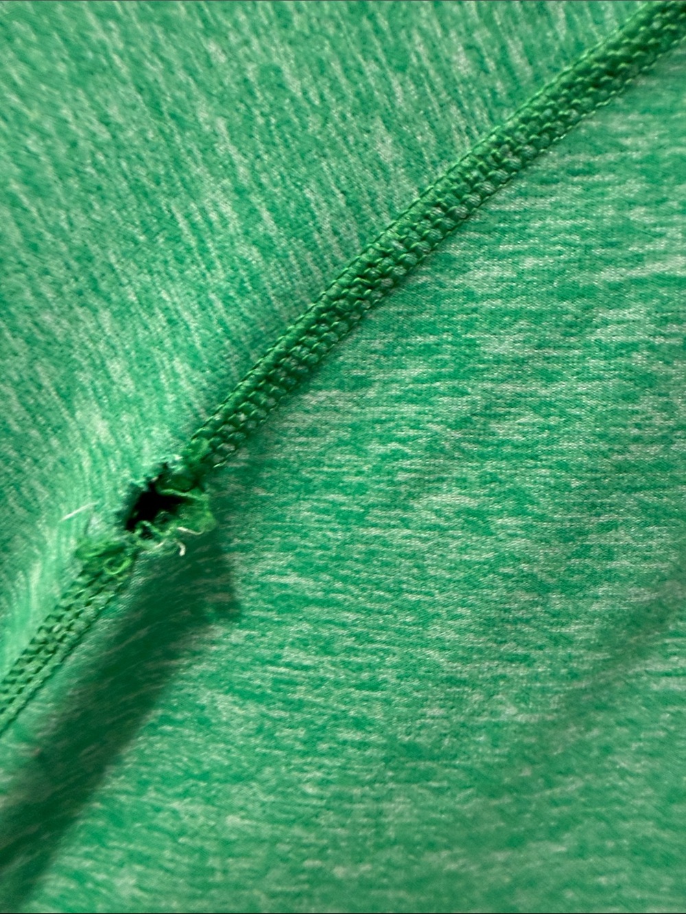 Lululemon men’s long sleeve in green - Picture 6 of 9